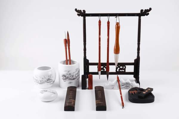 Mat�riel pour utiliser l'encre de chine